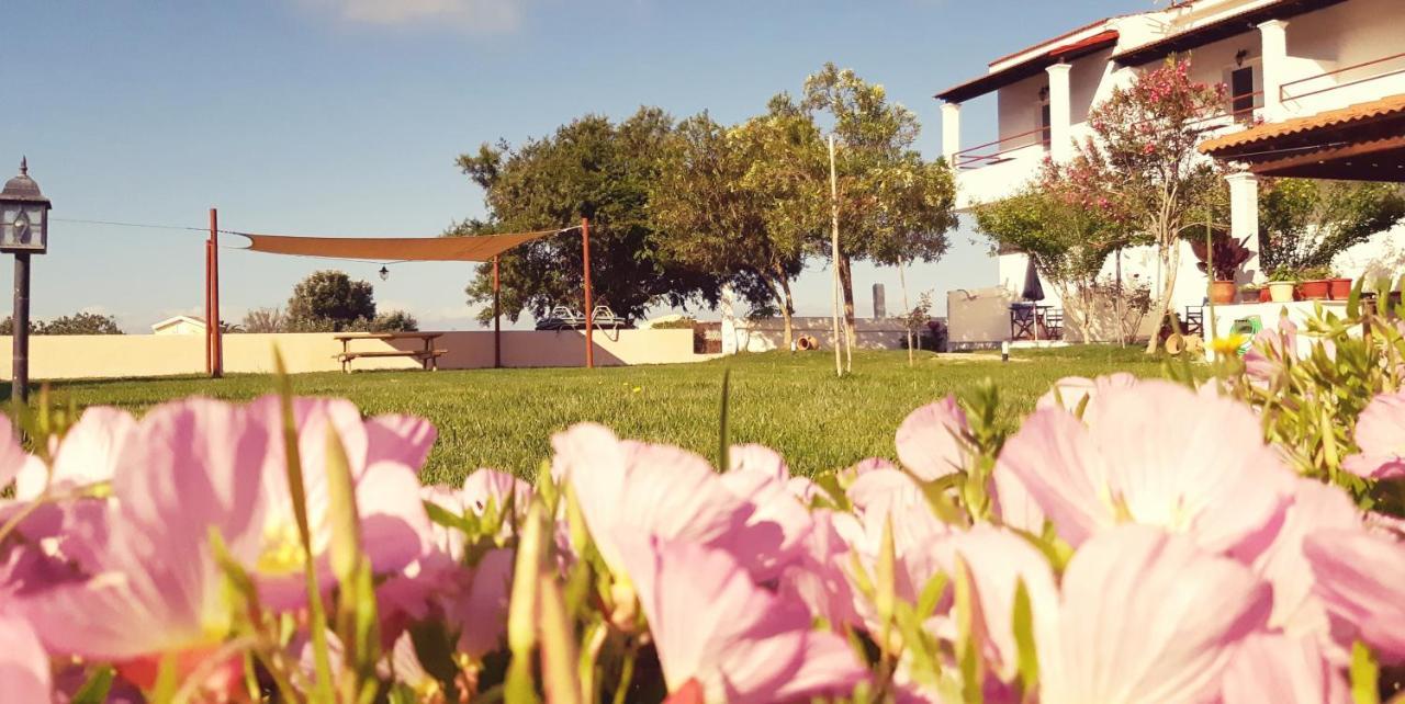 Voula Accommodation Агиос Георгиос Екстериор снимка